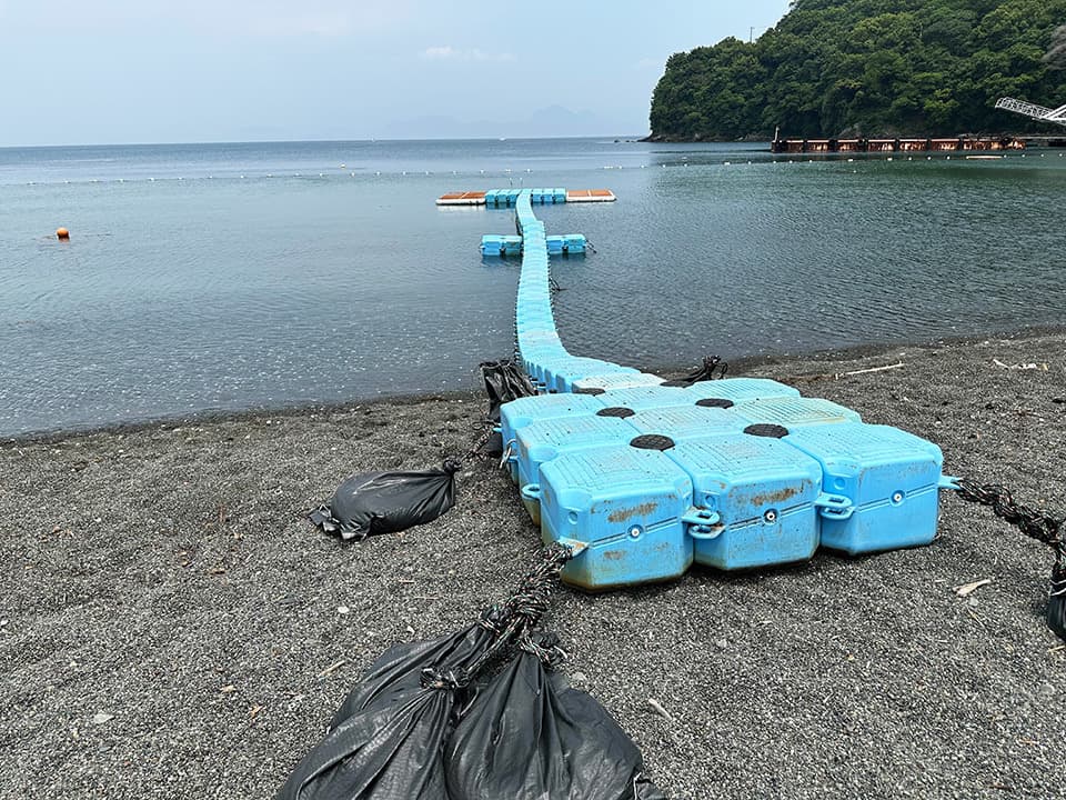 環境省認定『水質が特に良好な水浴場』大瀬海水浴場　ピアフロート.ピアベース